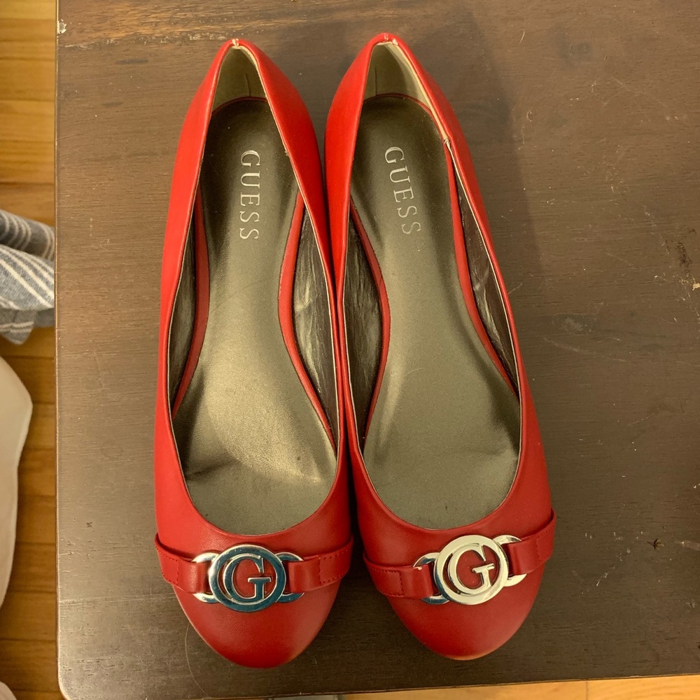 Women’s flats